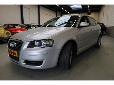 Audi A3 Sportback - 1.6 FSI Ambition - 1