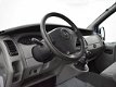 Opel Vivaro - 2.5 CDTI 135 PK L2H1 + 2 SCHUIFDEUREN / AIRCO / LMV / TREKHAAK - 1 - Thumbnail