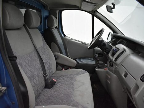 Opel Vivaro - 2.5 CDTI 135 PK L2H1 + 2 SCHUIFDEUREN / AIRCO / LMV / TREKHAAK - 1