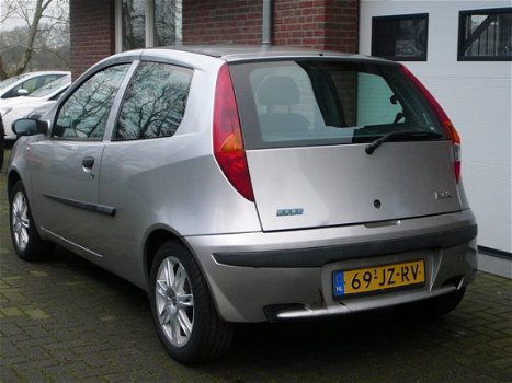 Fiat Punto - 1.2-sport-lmv-Nieuwe APK - 1