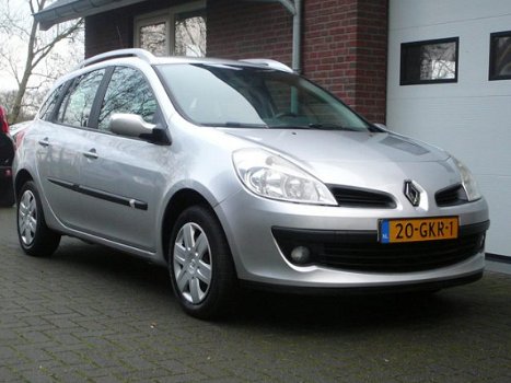 Renault Clio Estate - 1.6-16V Dynamique-airco-cruise - 1