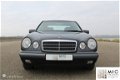 Mercedes-Benz E-klasse - E320 Elegance Automaat | 06-1996 | 66.217 km | Inruil welkom - 1 - Thumbnail