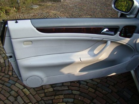 Mercedes-Benz CLK-klasse Cabrio - 320 Elegance AMG Styling - 1