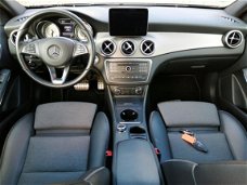 Mercedes-Benz GLA-Klasse - 180 d Lease Edition Plus AUT. *XENON+1/2LEDER+NAVI+PDC+ECC+CRUISE