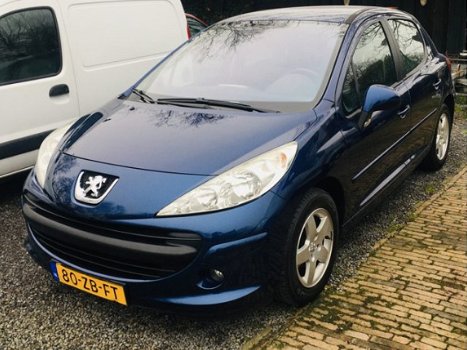 Peugeot 207 - 1.4-16V XS Pack - 1