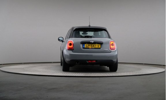 Mini Mini Cooper - 1.5 Chili Serious Business, LED, Navigatie - 1