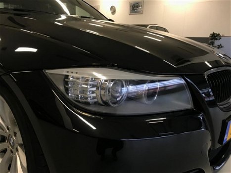 BMW 3-serie - 320i AUT High Executive Sportpakket Facelift Bi-Xenon Led Leer Navigatie Stoelverwarmi - 1