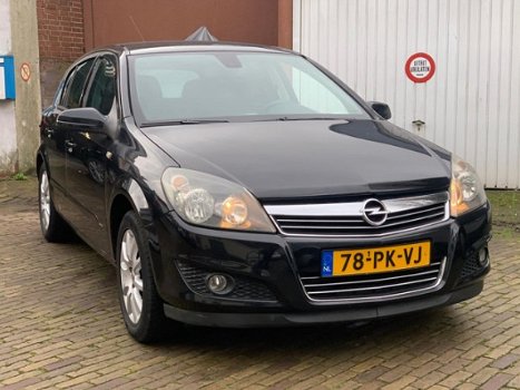 Opel Astra - 1.6 Cosmo 5 DRS AIRCO - 1