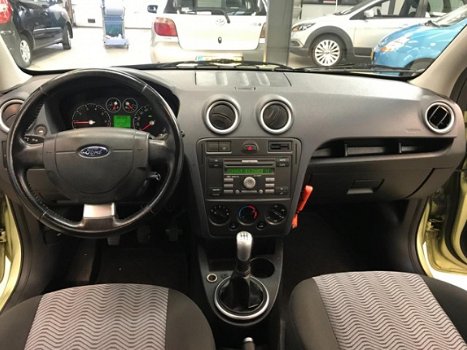 Ford Fusion - 1.4-16V Futura AIRCO/NAP/APK - 1