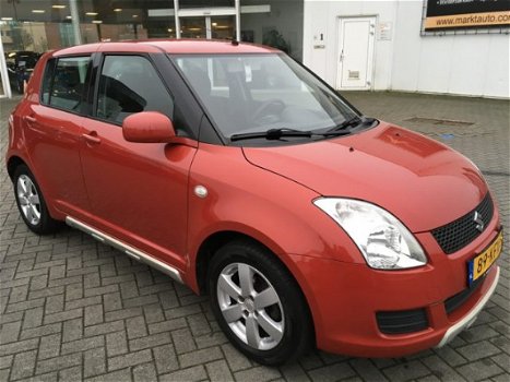 Suzuki Swift - 1.3 Comfort Elektrische ramen Usb en Radio - 1