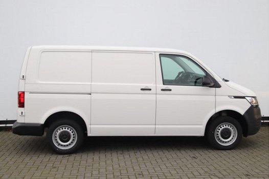 Volkswagen Transporter - 2.0 TDI 90 pk L1H1 26 Airconditioning | Bluetooth | Bijrijdersbank | Comfor - 1