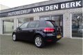 Volkswagen Golf - 1.2 Tsi Style - 1 - Thumbnail