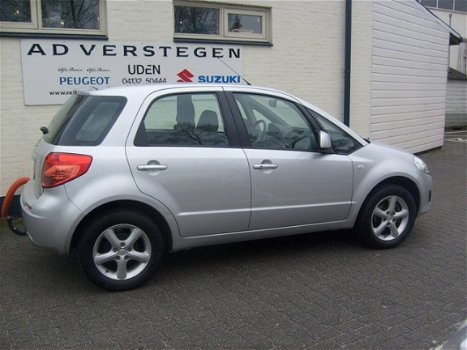 Suzuki SX4 - 1.6 Exclusive - 1