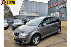 Volkswagen Touran - 1.9 TDI Highline, Automaat, APK, Bovag garantie,