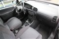 Opel Zafira - 2.2-16V Elegance | Automaat | Airco | Elektrische ramen | - 1 - Thumbnail