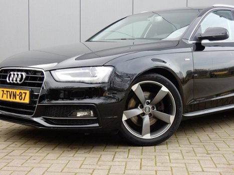 Audi A4 - 2.0 TDI 136pk Pro Line S-Line ext. Navi, Xenon - 1