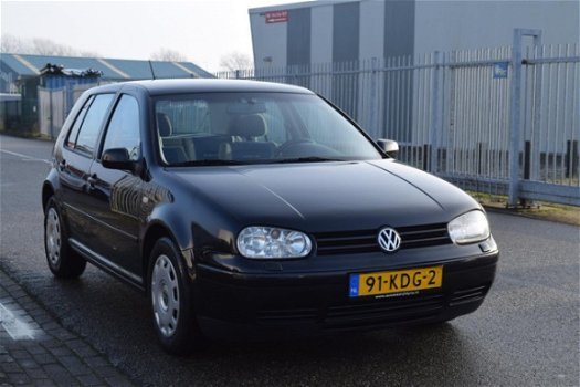 Volkswagen Golf - 1.6-16V Highline | Clima | Elek-Pakket | APK 1-2021 - 1