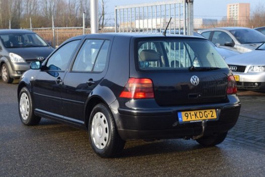 Volkswagen Golf - 1.6-16V Highline | Clima | Elek-Pakket | APK 1-2021 - 1