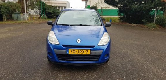 Renault Clio - TCE 100 Special Line - 1