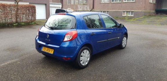 Renault Clio - TCE 100 Special Line - 1