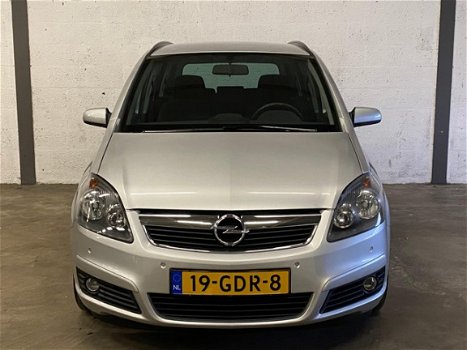 Opel Zafira - 1.8 Temptation Clima, Cruise, Dealer Onderhouden - 1