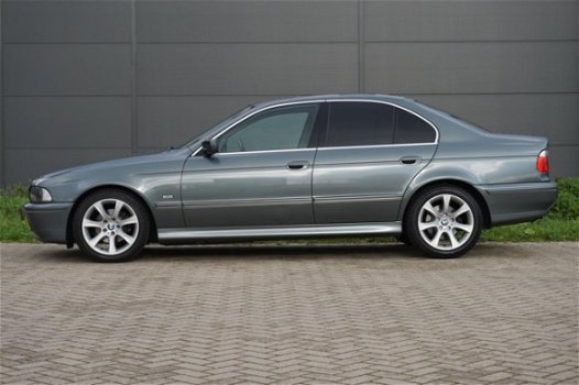 BMW 5-serie - 520i Edition Automaat - 1