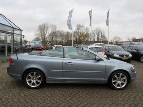 Volvo C70 Convertible - 2.4 Kinetic /CABRIO/LEDER/AIRCO/NETTE STAAT - 1