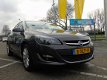 Opel Astra - 1.4 Turbo 140pk Cosmo + Navigatie + Park Pilot *13.000 km - 1 - Thumbnail