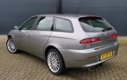 Alfa Romeo 156 Sportwagon - 1.6 T.spark 2006 Grijs NWE APK*NAP - 1 - Thumbnail