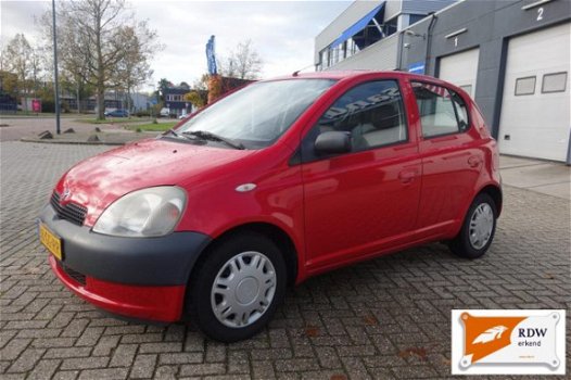 Toyota Yaris - 1.0 16v VVT-i Linea Terra - 1