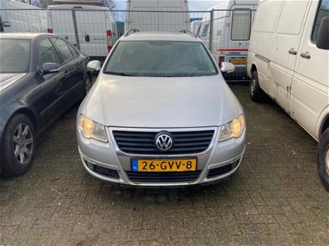 Volkswagen Passat Variant - 2.0 TDI Comfortline - 1