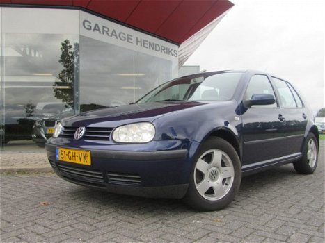 Volkswagen Golf - 1.9 TDI Comfortline AIRCO, CRUISE Distributieriem is vv - 1