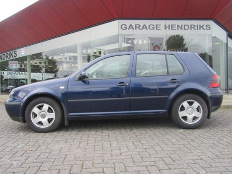 Volkswagen Golf - 1.9 TDI Comfortline AIRCO, CRUISE Distributieriem is vv - 1