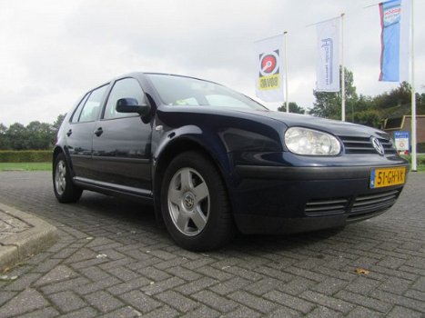 Volkswagen Golf - 1.9 TDI Comfortline AIRCO, CRUISE Distributieriem is vv - 1