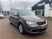 Volkswagen Touran - 1.4 TSI Trendline Business - 1 - Thumbnail