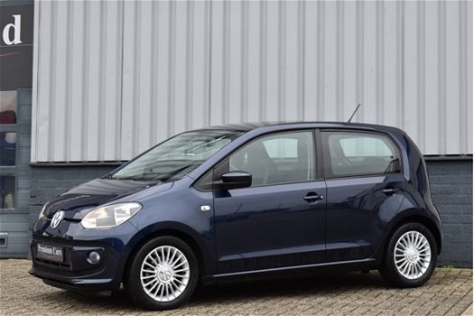 Volkswagen Up! - 1.0 high up BlueMotion Airco Fender Sound Alu PDC NL-Auto - 1