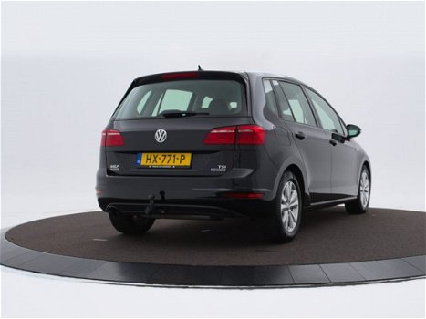Volkswagen Golf Sportsvan - 1.0 Tsi 115pk Comfortline | Navigatie | Clima | P-Sensoren | Trekhaak | - 1