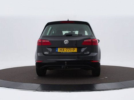 Volkswagen Golf Sportsvan - 1.0 Tsi 115pk Comfortline | Navigatie | Clima | P-Sensoren | Trekhaak | - 1