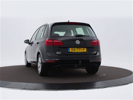 Volkswagen Golf Sportsvan - 1.0 Tsi 115pk Comfortline | Navigatie | Clima | P-Sensoren | Trekhaak | - 1