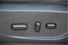 Ford C-Max - 2.0 Plug-in Hybrid Titanium Plus Leer