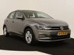 Volkswagen Polo - 1.0 Comfortline T/M 24-06-2022 GARANTIE | NAVI BY APP | AIRCO | 15 INCH | ELEKTR. - 1 - Thumbnail