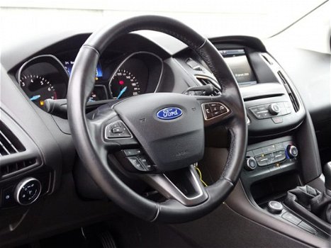 Ford Focus Wagon - 1.0 Ecoboost | Navigatie | Cruise Control | Lichtmetalen velgen | Parkeersensoren - 1