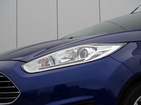 Ford Fiesta - 1.0 EcoBoost Titanium | Navigatie | Climate en Cruise Control | Verwarmde Voorruit - 1