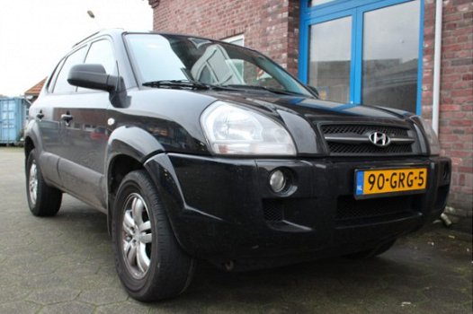 Hyundai Tucson - 2.0i Style Executive - 1