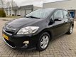 Toyota Auris - 1.8 Full Hybrid Aspiration Automaat Navi *NAP - 1 - Thumbnail