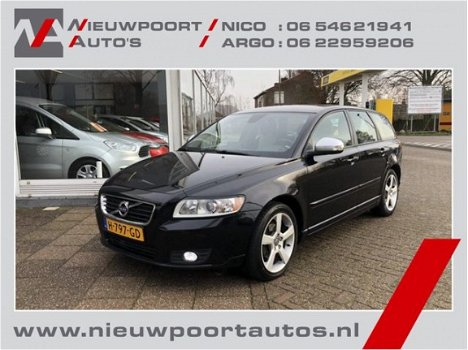 Volvo V50 - 1.6 D2 S/S R-Design Navigatie, Nw Distributieriem - 1