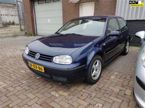 Volkswagen Golf - 1.8-5V Comfortline | 194.707 km | N.A.P - 1