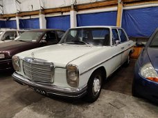 Mercedes-Benz 250 - (W115)