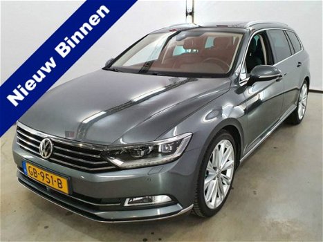 Volkswagen Passat Variant - 2.0 TDI DSG Highline 19inch/Panorama/Leer/Dynaudio 1e Eigenaar - 1