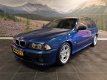 BMW 5-serie Touring - 530d Lifestyle Edition | Youngtimer | Lage Km-stand | Leder | Schuifdak | Xeno - 1 - Thumbnail